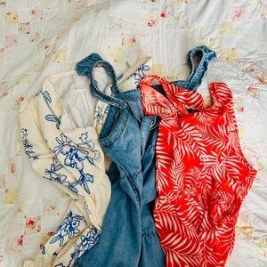 Women’s L Three Dress Lot